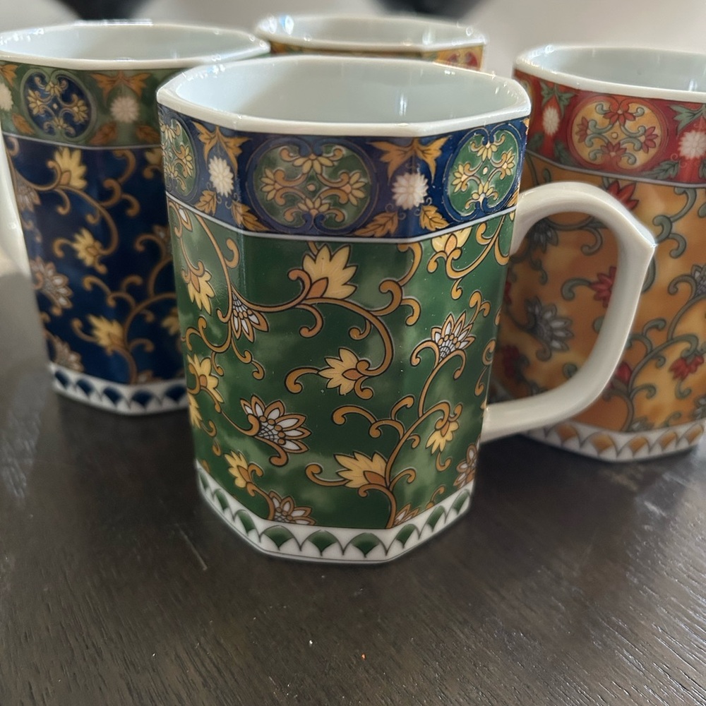 Kanesho Elegant Floral Mug Set - Green, Blue, red and Orange